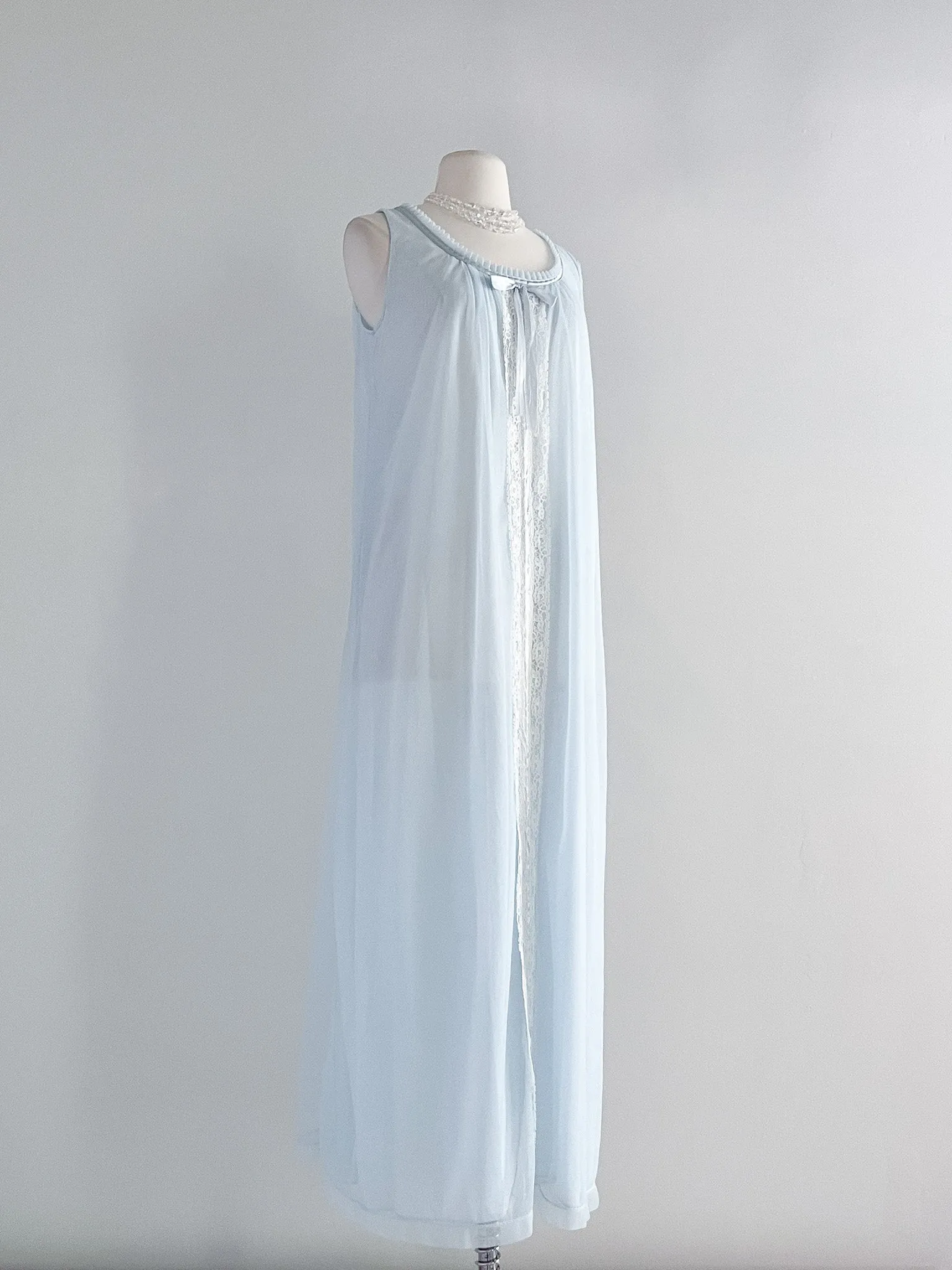 1950's Baby Blue Night Gown & Cover-up  / Sz M