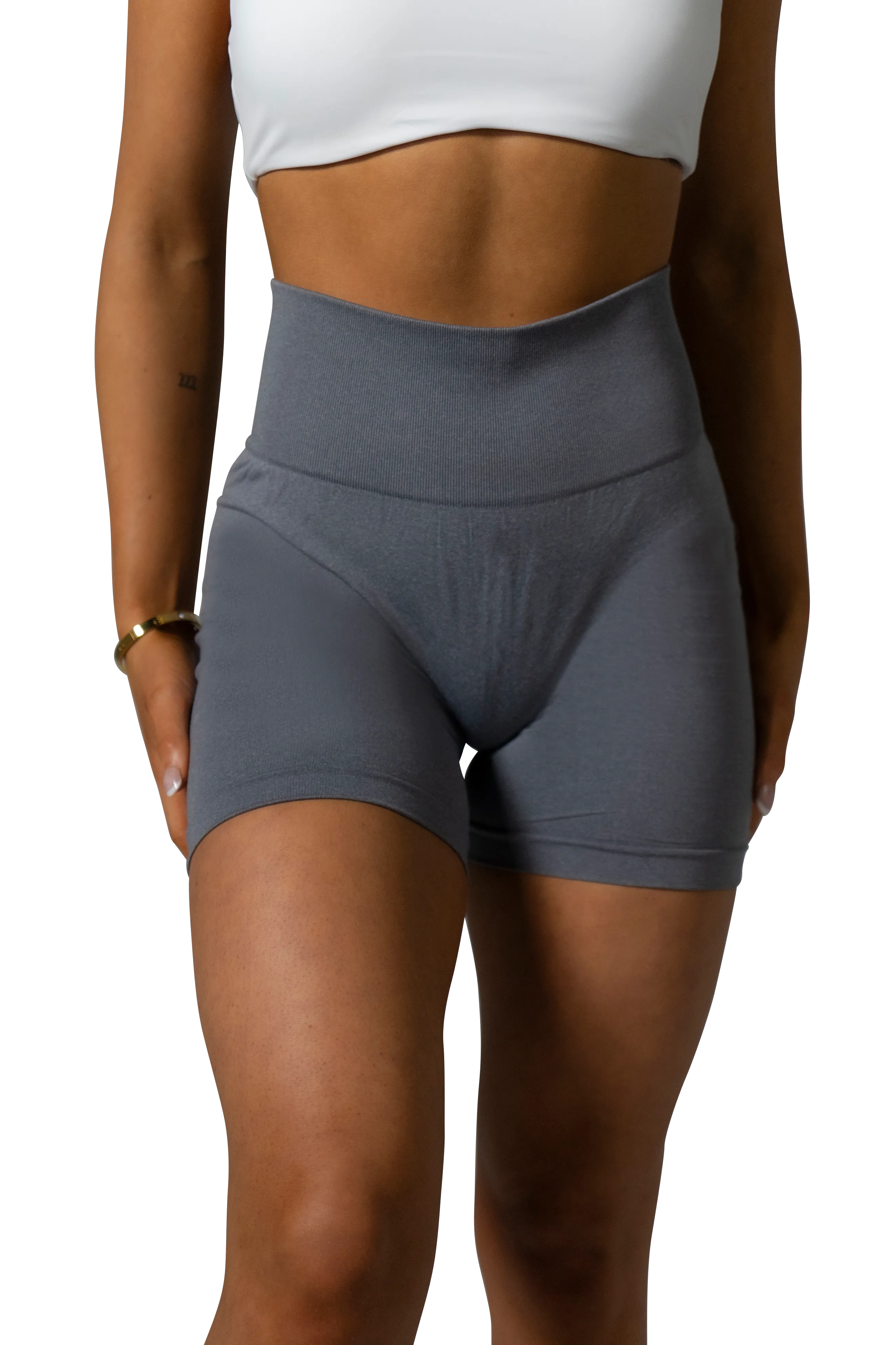 ACTIVE SEAMLESS SHORTS - LIGHT GREY