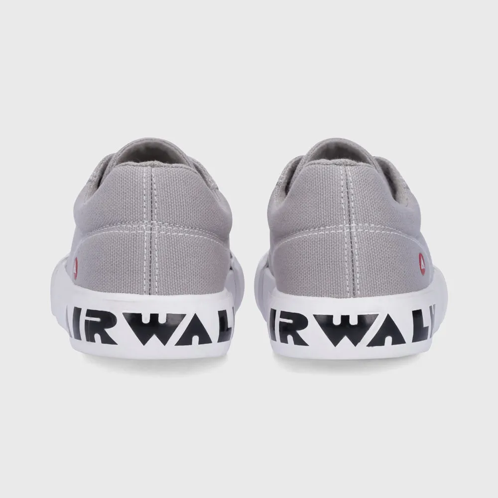 Boys Airwalk Low Top _ 181677 _ Grey