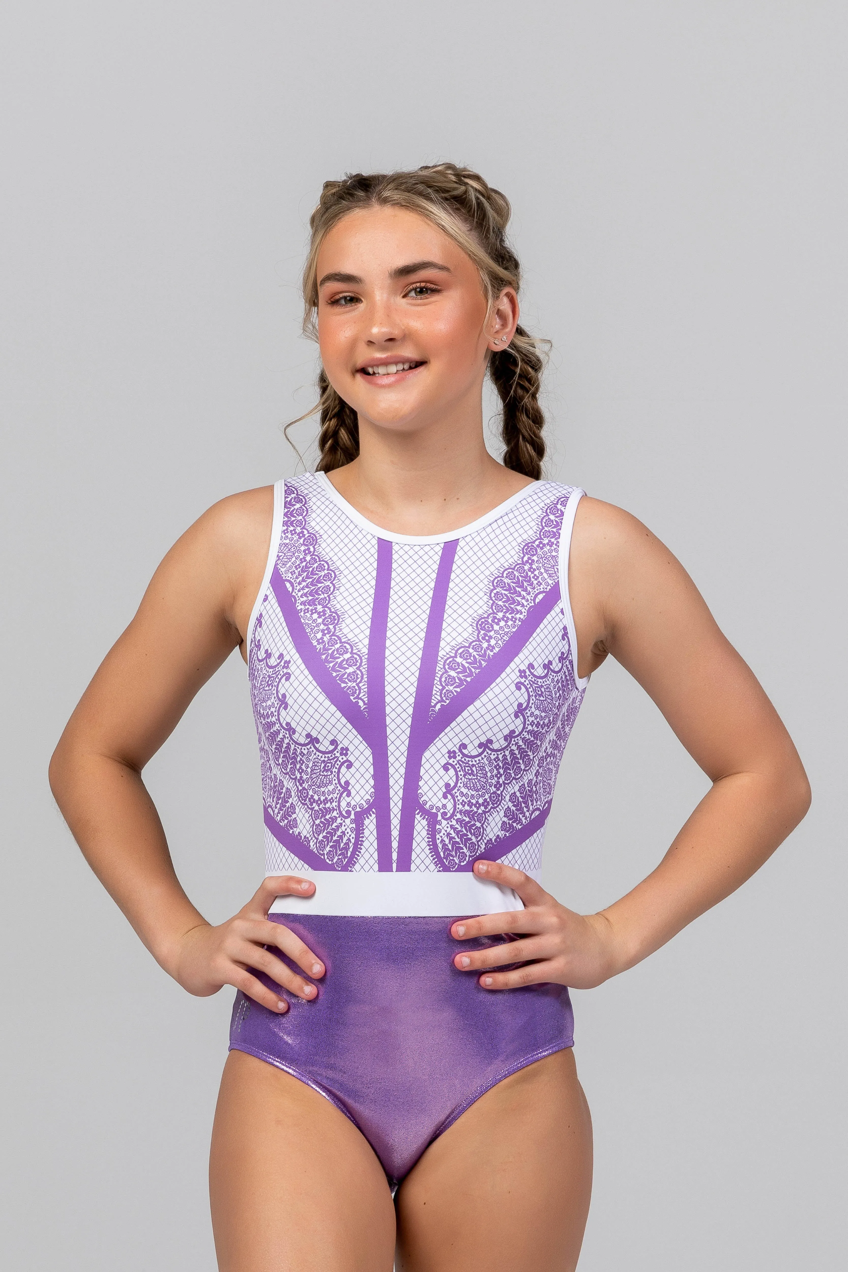 Leonie Leotard