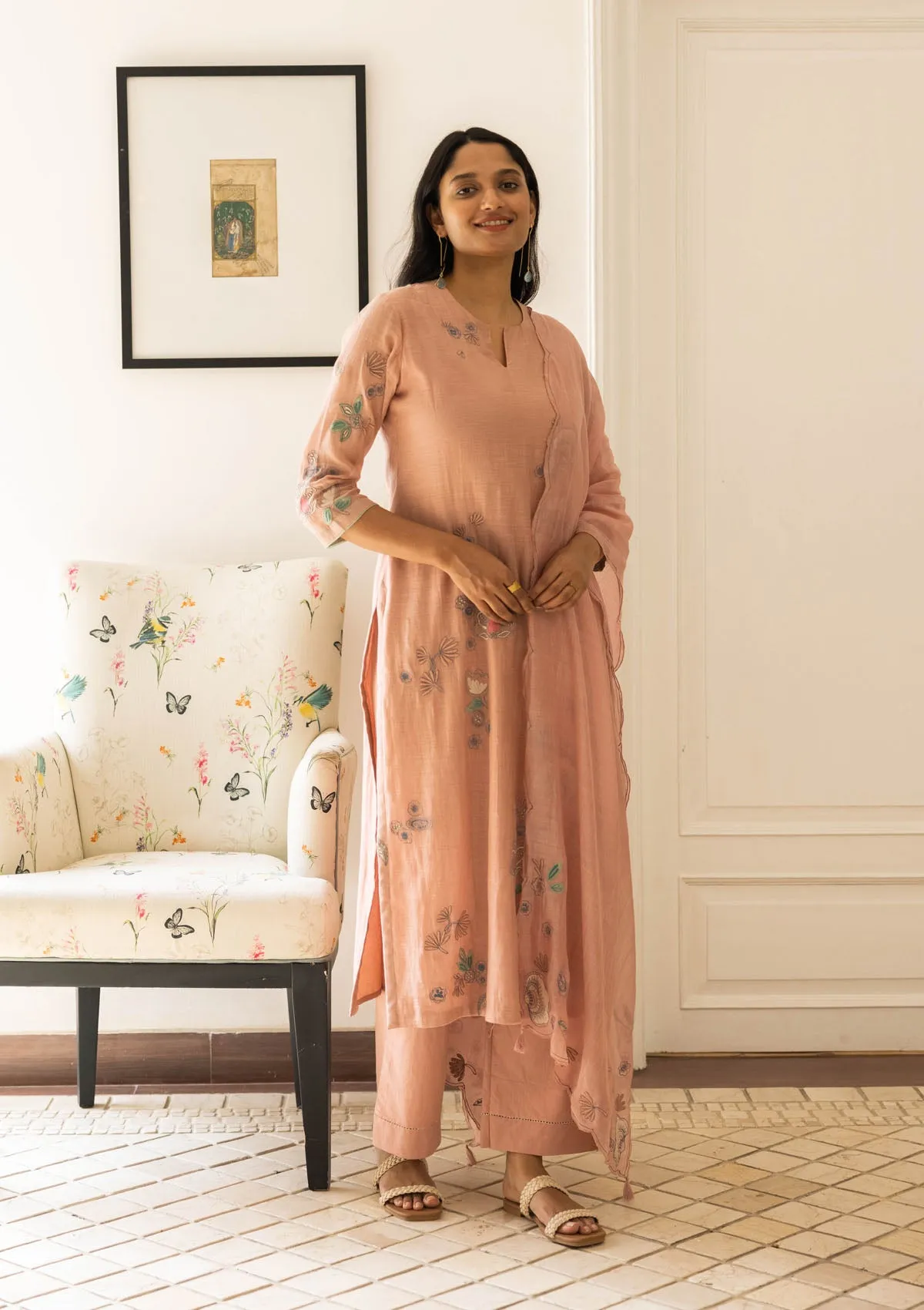 Oyster Pink Floral Applique Kurta Set