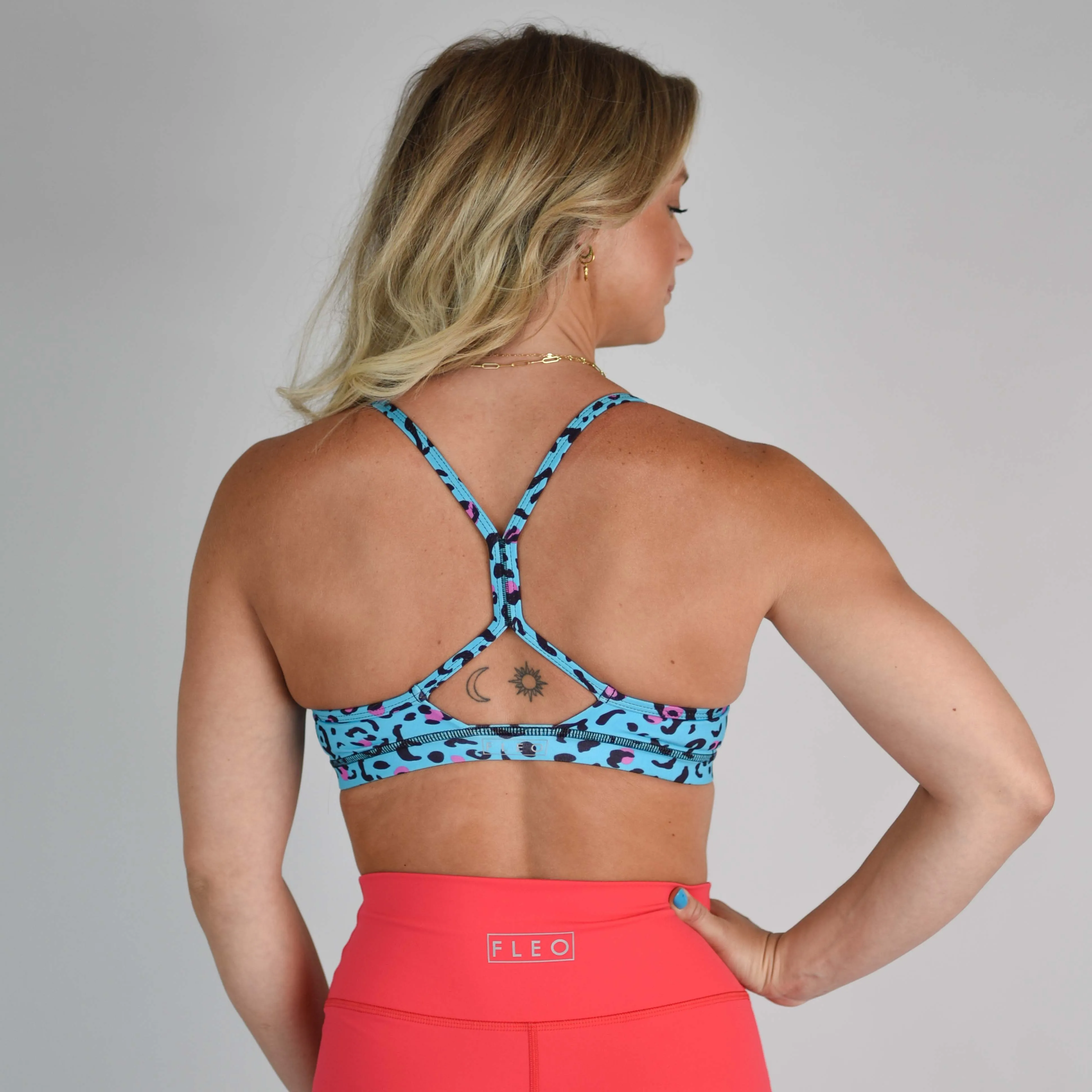 Reinette Sports Bra - Medium Support