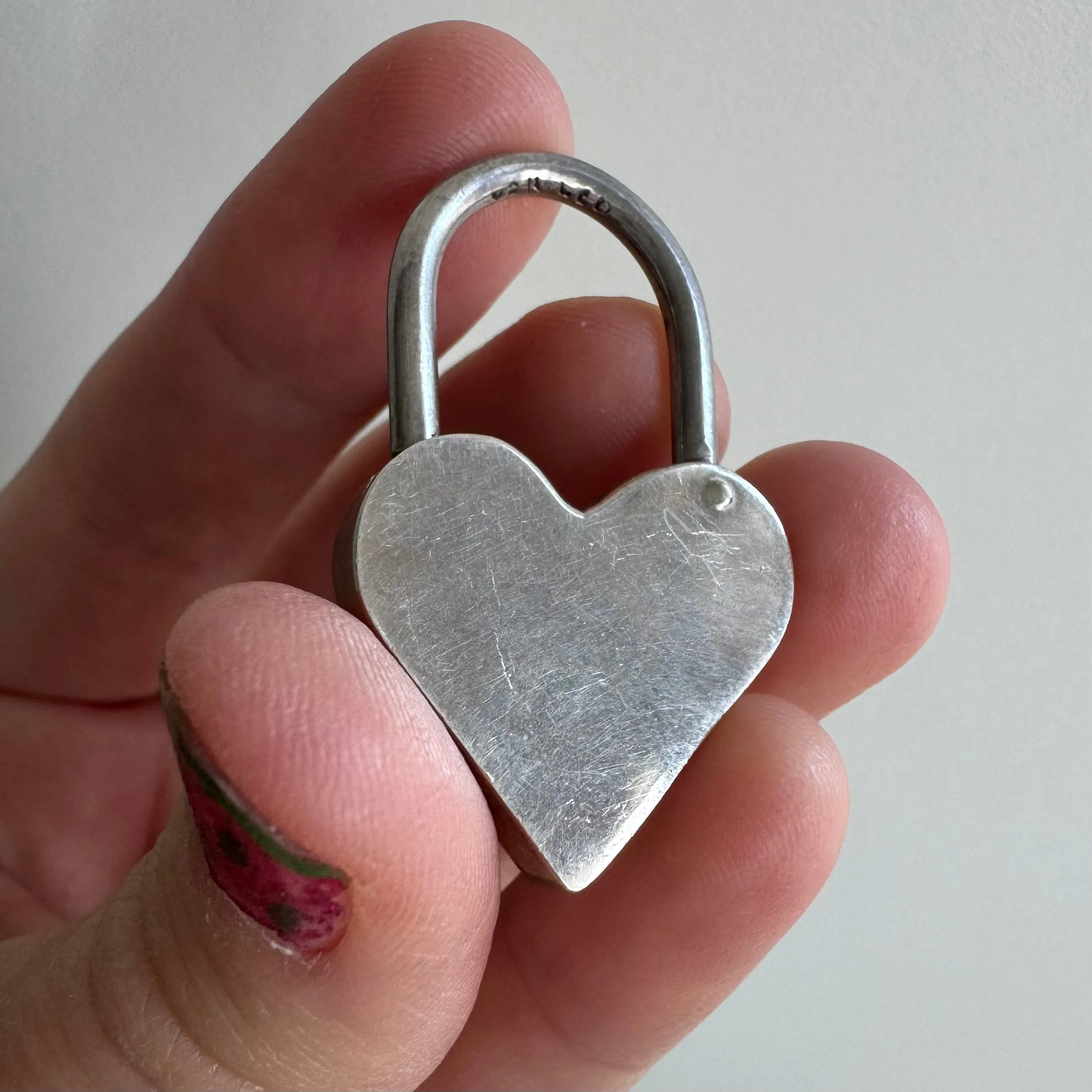 V I N T A G E // love lock / sterling silver heart shaped padlock clasp / a pendant or connector