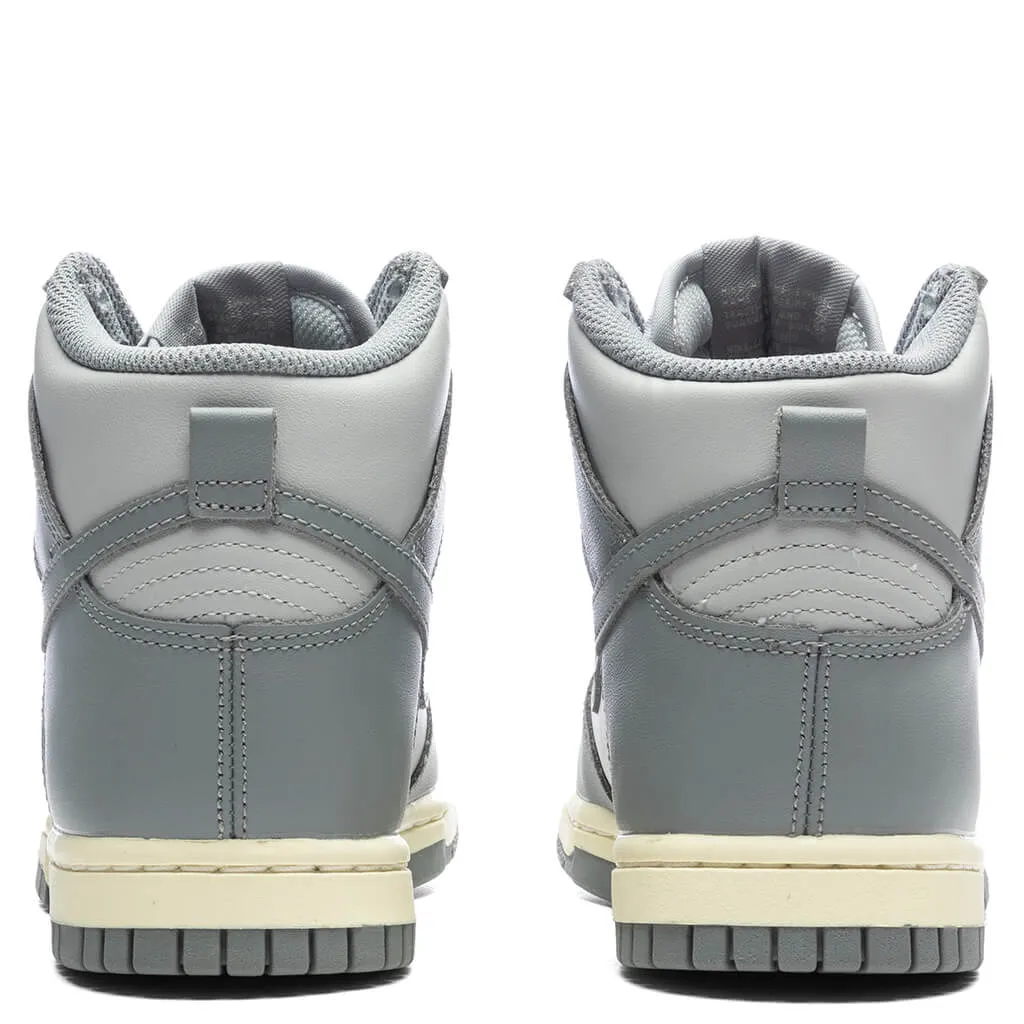 Women's Dunk High - Grey Fog/Particle Grey/Cashmere